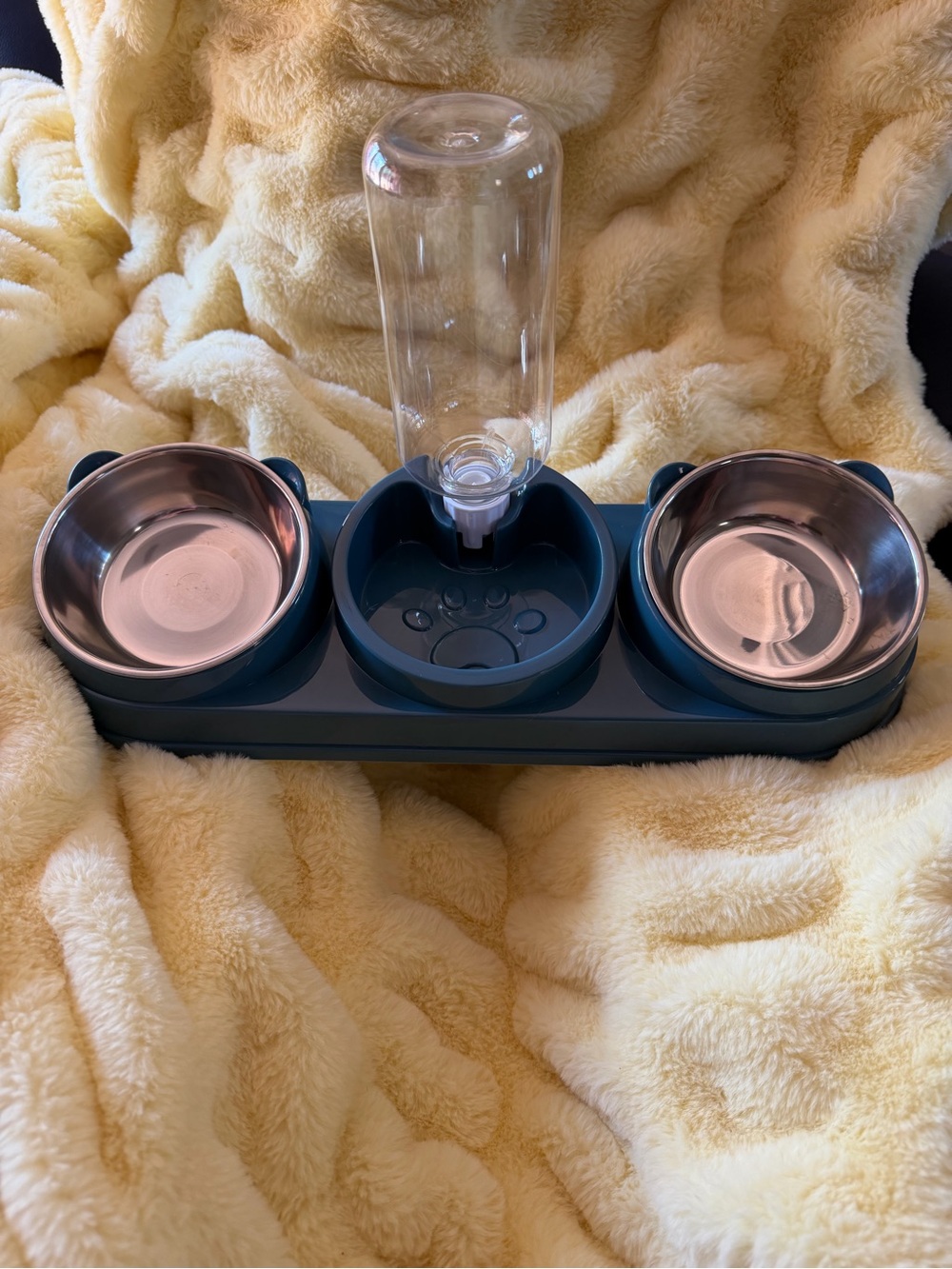 Small Pet Feeder with Water Dispenser - Blue and Stainless